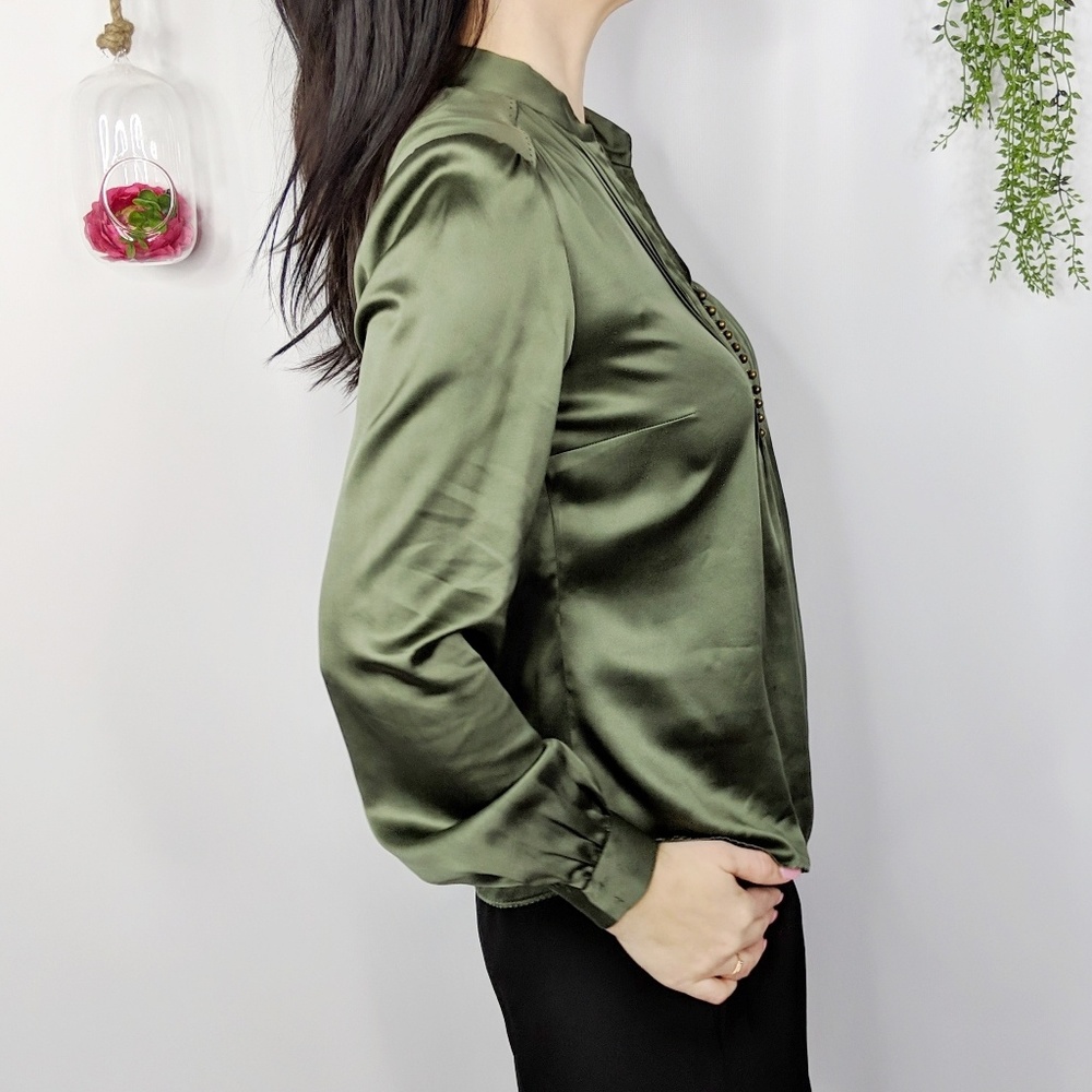 ELIE TAHARI silk pintucked button front blouse 582 - Picture 5 of 8